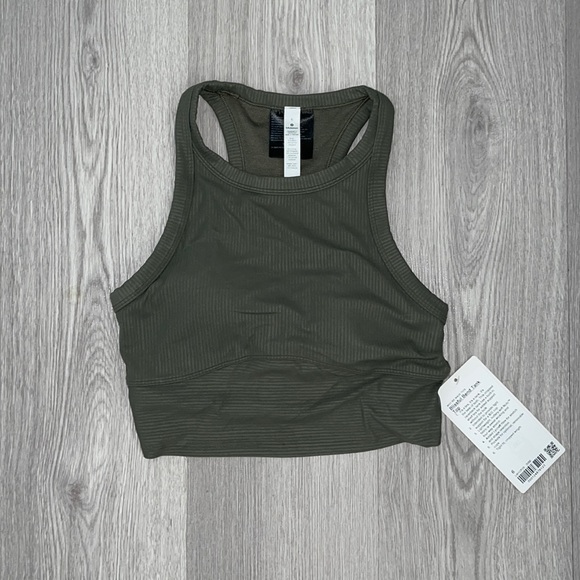 *SOLD* NWT - Lululemon Blissful Blend Tank Top - Picture 2 of 5